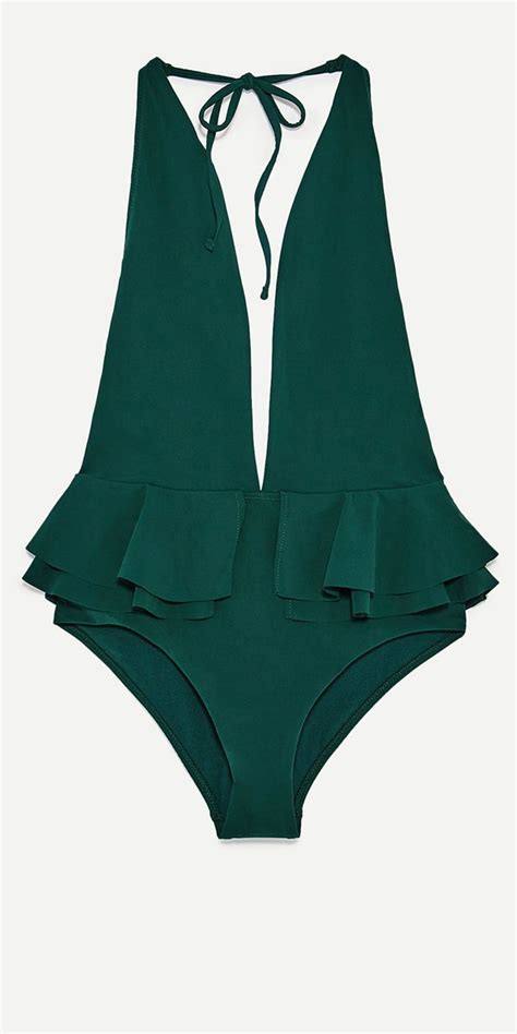 10 Zara Swimwear Pieces That Are Already Selling。